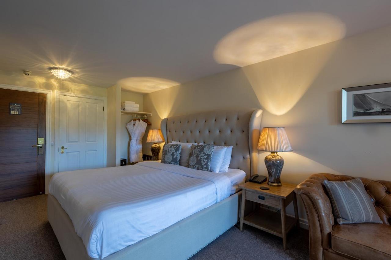 Lakes Hotel & Spa Bowness-on-Windermere Extérieur photo A bedroom at the hotel