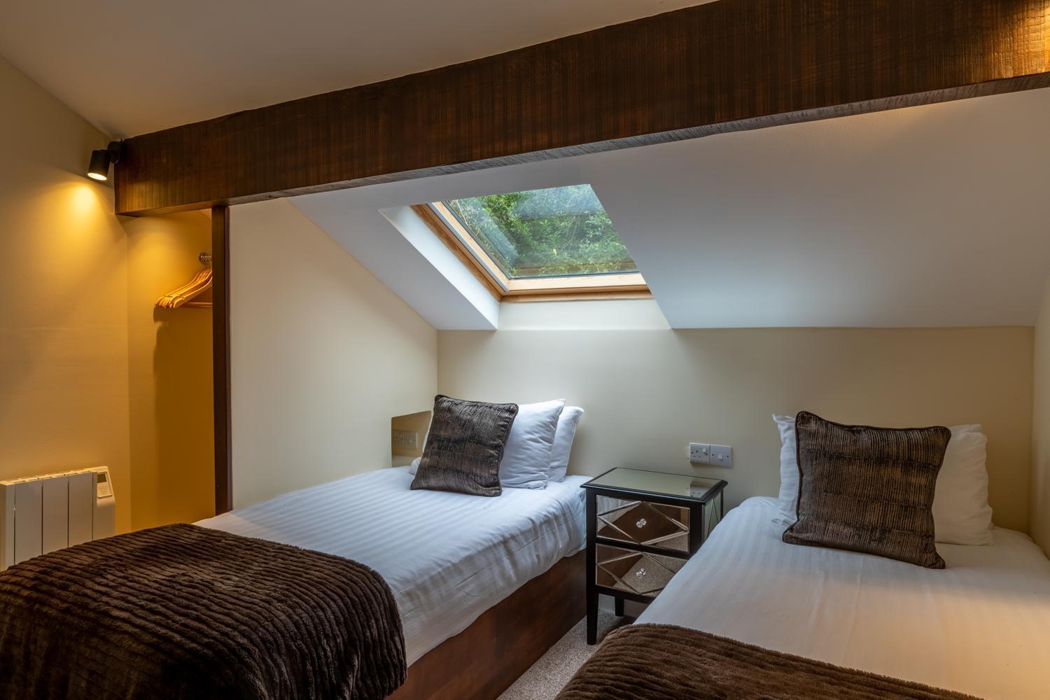 Lakes Hotel & Spa Bowness-on-Windermere Chambre photo A room at the hotel