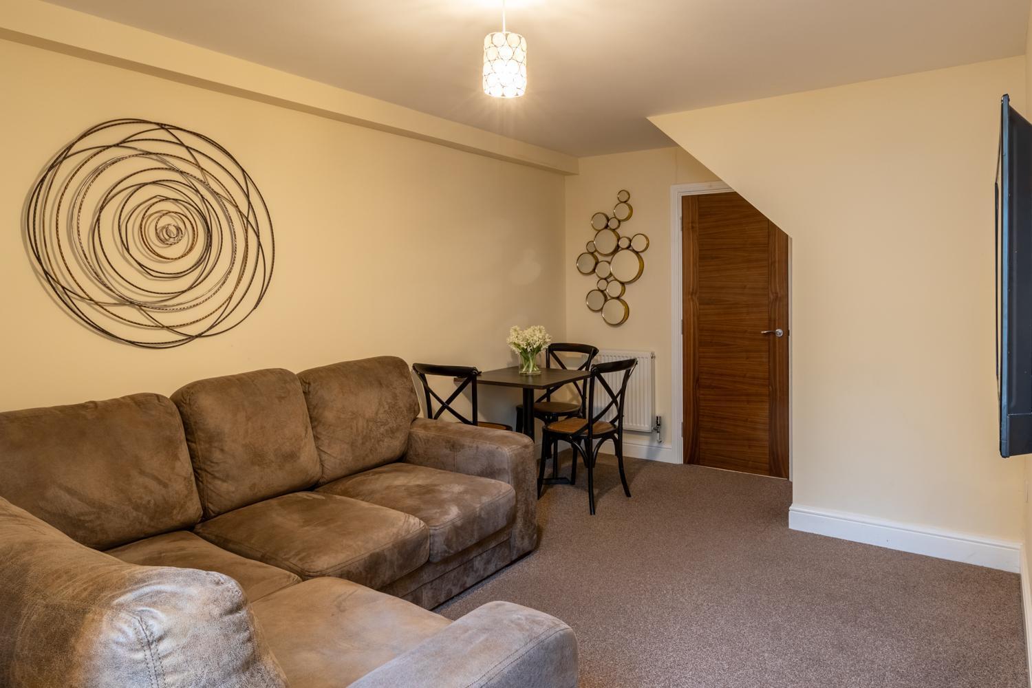 Lakes Hotel & Spa Bowness-on-Windermere Chambre photo A typical apartment at the centre