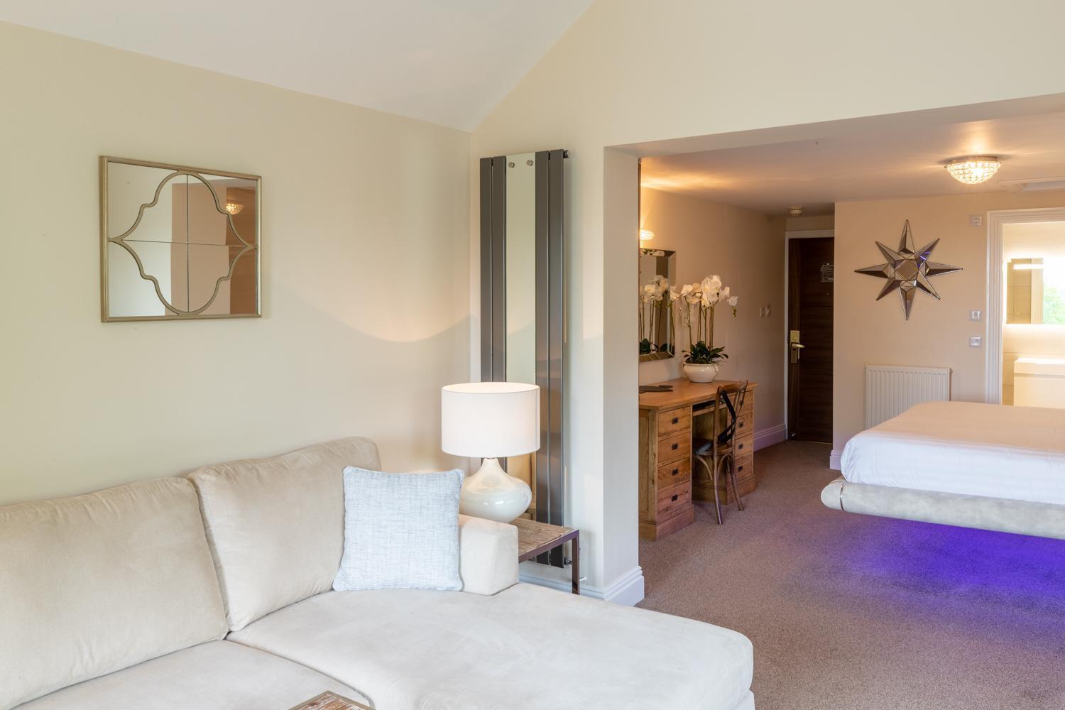 Lakes Hotel & Spa Bowness-on-Windermere Chambre photo A bedroom at the hotel